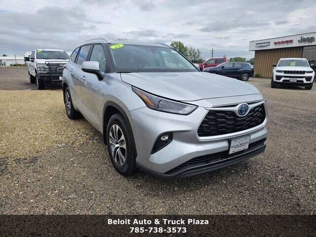 2023 Toyota Highlander Hybrid XLE