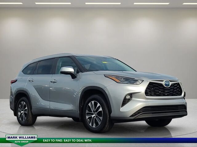 2024 Toyota Highlander Hybrid XLE