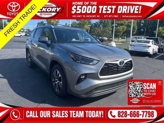 2025 Toyota Highlander Hybrid XLE