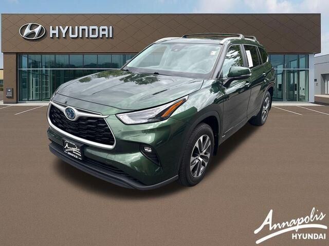 2023 Toyota Highlander Hybrid XLE