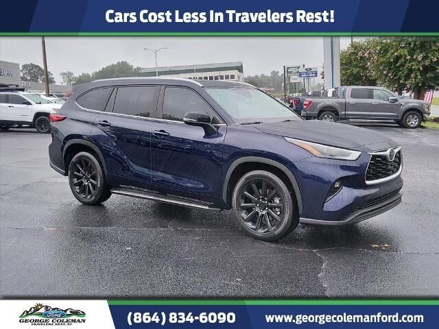 2023 Toyota Highlander LE