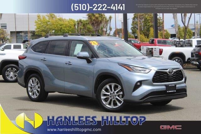 2023 Toyota Highlander L