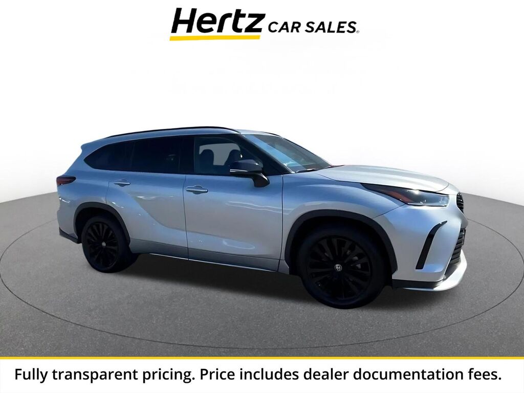 2024 Toyota Highlander XSE — photo 1 of 1
