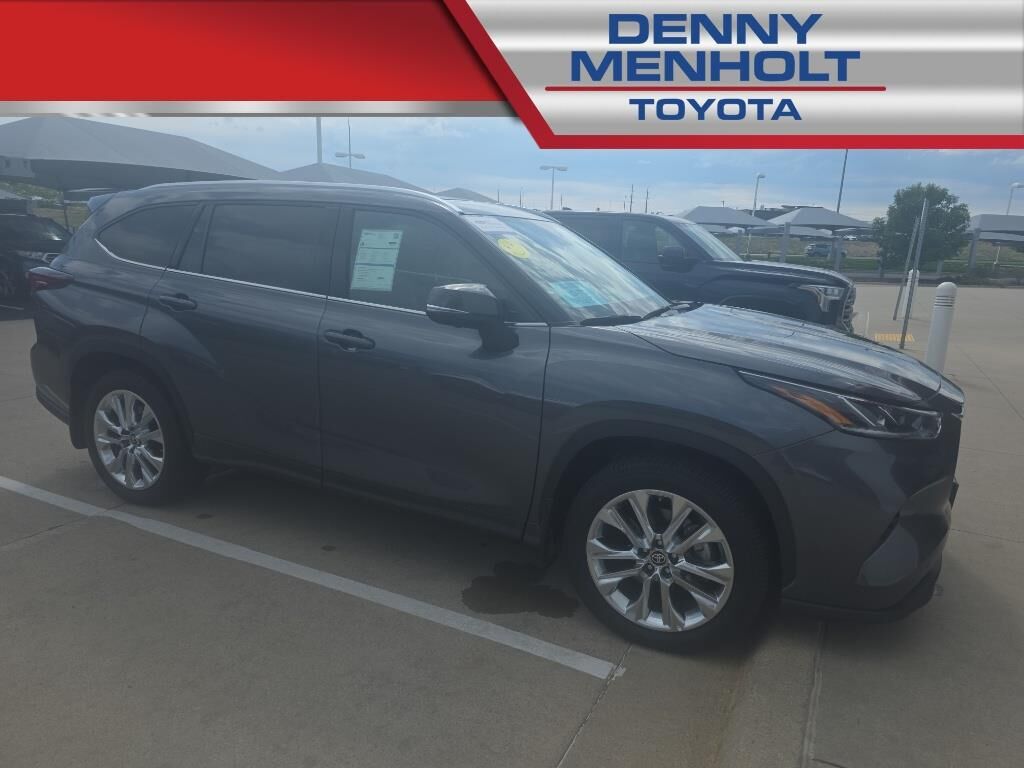 2024 Toyota Highlander XSE — photo 1 of 13