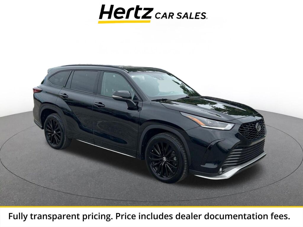 2025 Toyota Highlander XSE — photo 1 of 1