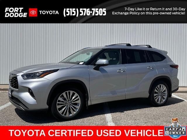 2024 Toyota Highlander Platinum