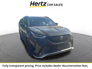 2025 Toyota Highlander LE