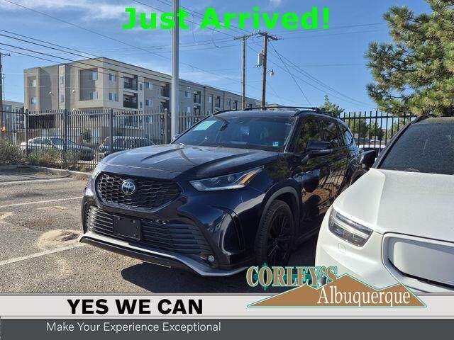 2023 Toyota Highlander XSE
