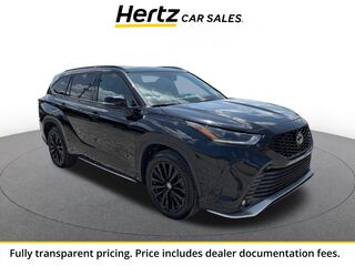 2025 Toyota Highlander LE