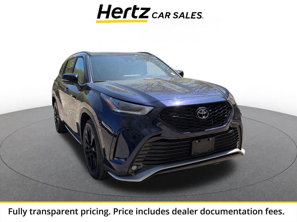 2025 Toyota Highlander XSE — photo 1 of 1