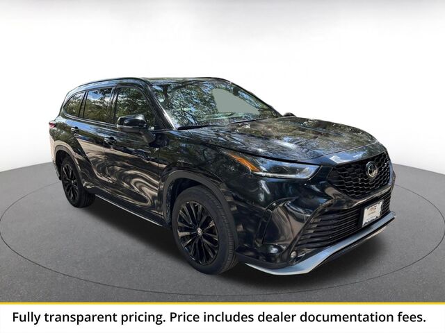 2025 Toyota Highlander XSE