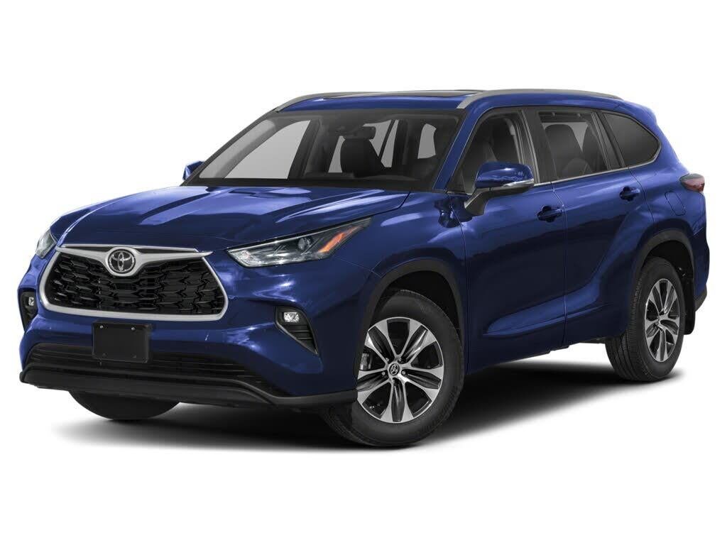 2023 Toyota Highlander LE — photo 1 of 29