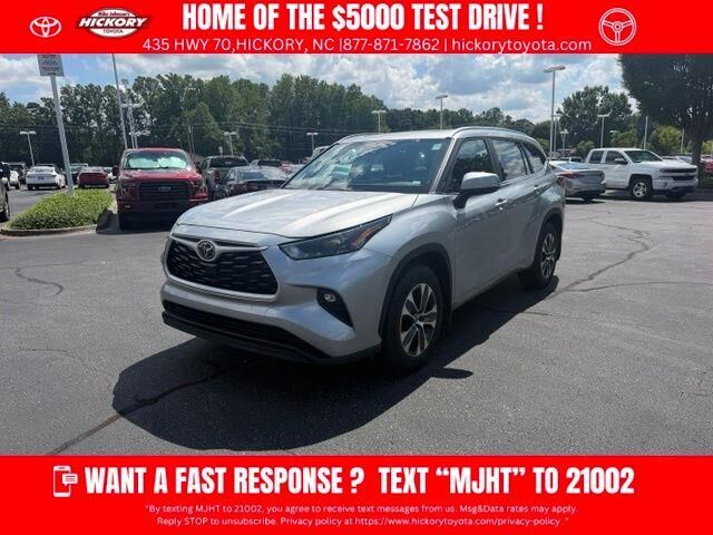 2024 Toyota Highlander XLE