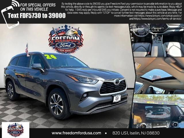 2024 Toyota Highlander XLE — photo 1 of 13