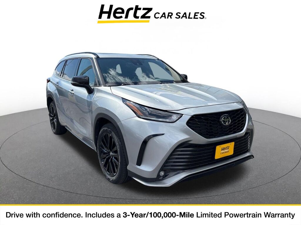 2025 Toyota Highlander XSE — photo 1 of 11