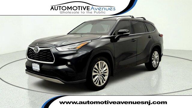 2025 Toyota Highlander Platinum