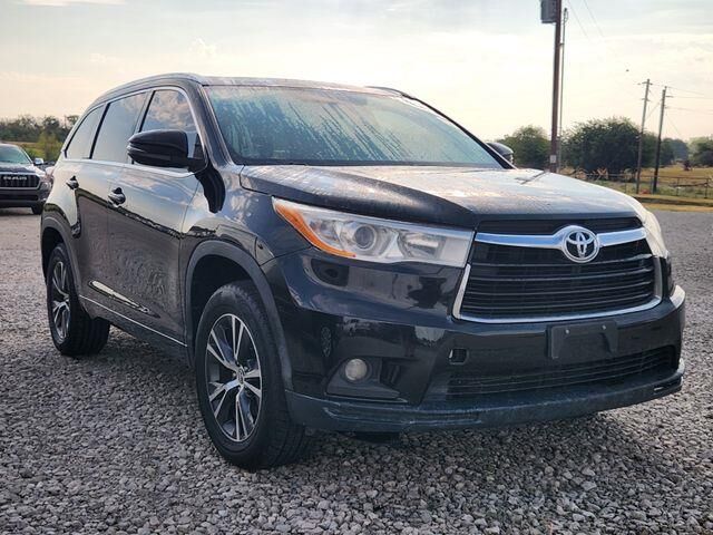 2016 Toyota Highlander XLE