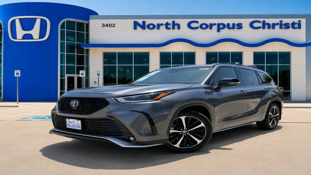 2021 Toyota Highlander XSE — photo 1 of 13