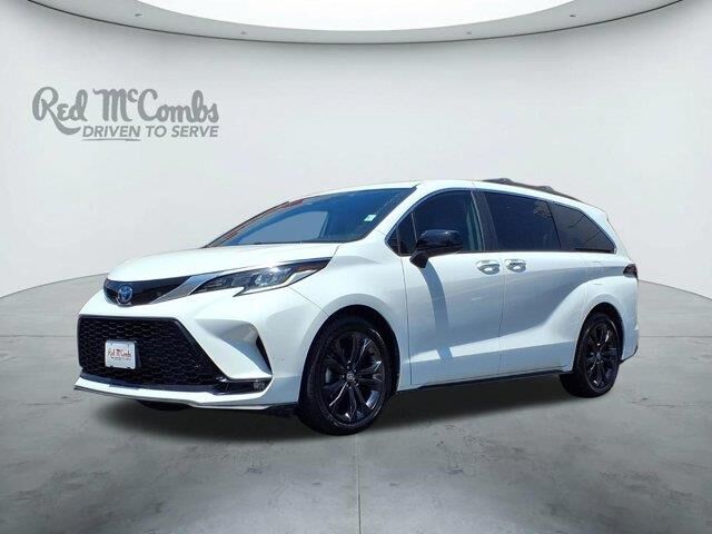2023 Toyota Sienna XSE 7-Passenger