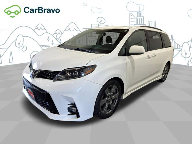 2018 Toyota Sienna SE Premium 8 Passenger