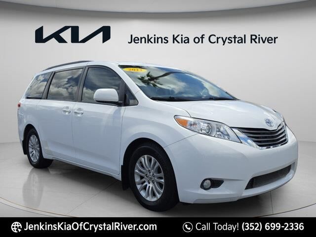 2011 Toyota Sienna XLE 8-Passenger