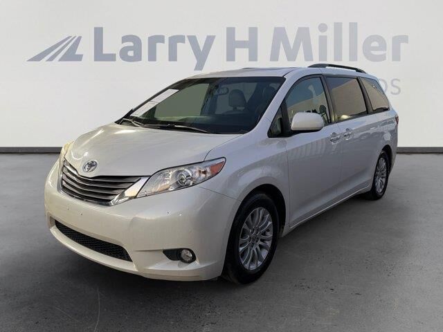 2016 Toyota Sienna Limited 7-Passenger