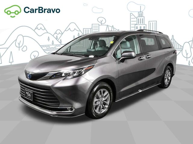 2024 Toyota Sienna XLE