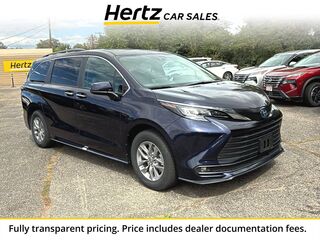 2025 Toyota Sienna XLE