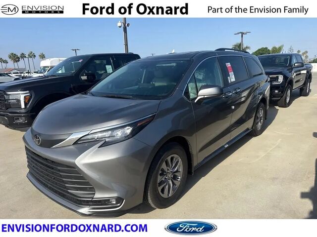 2026 Toyota Sienna XLE 7-Passenger