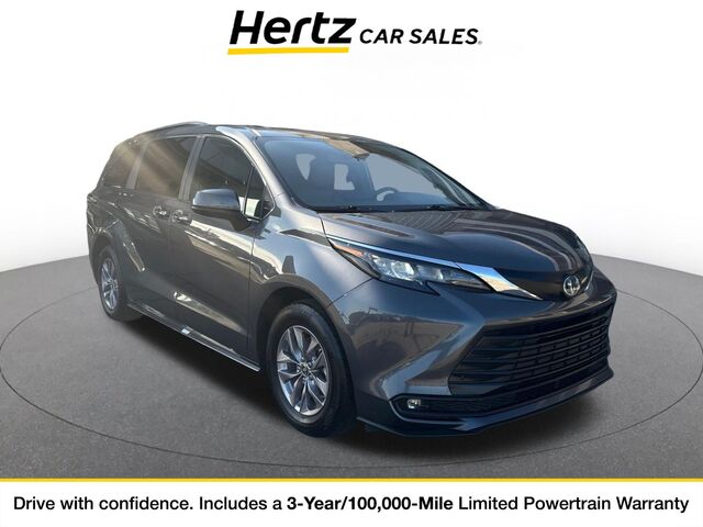 2025 Toyota Sienna XLE