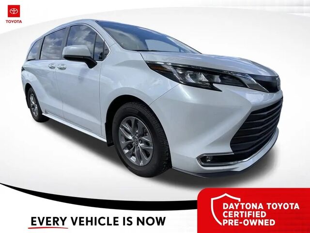 2023 Toyota Sienna XLE 7-Passenger