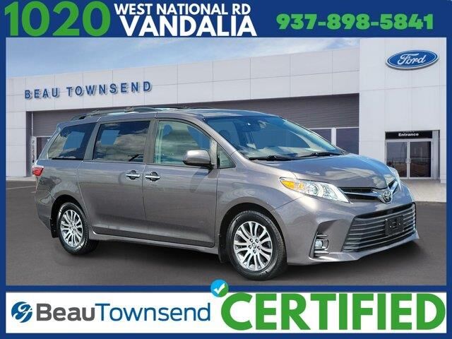 2019 Toyota Sienna XLE 7-Passenger Auto Access Seat