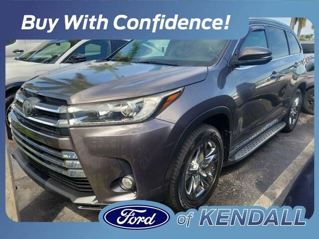 2017 Toyota Highlander Limited Platinum