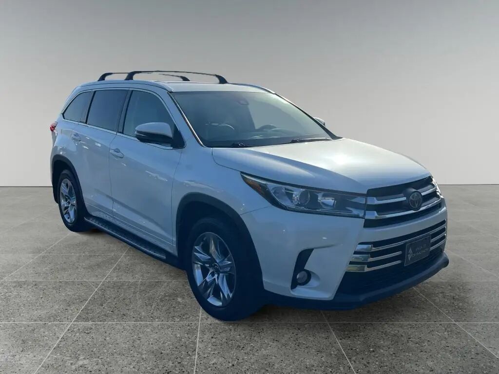 2017 Toyota Highlander Limited