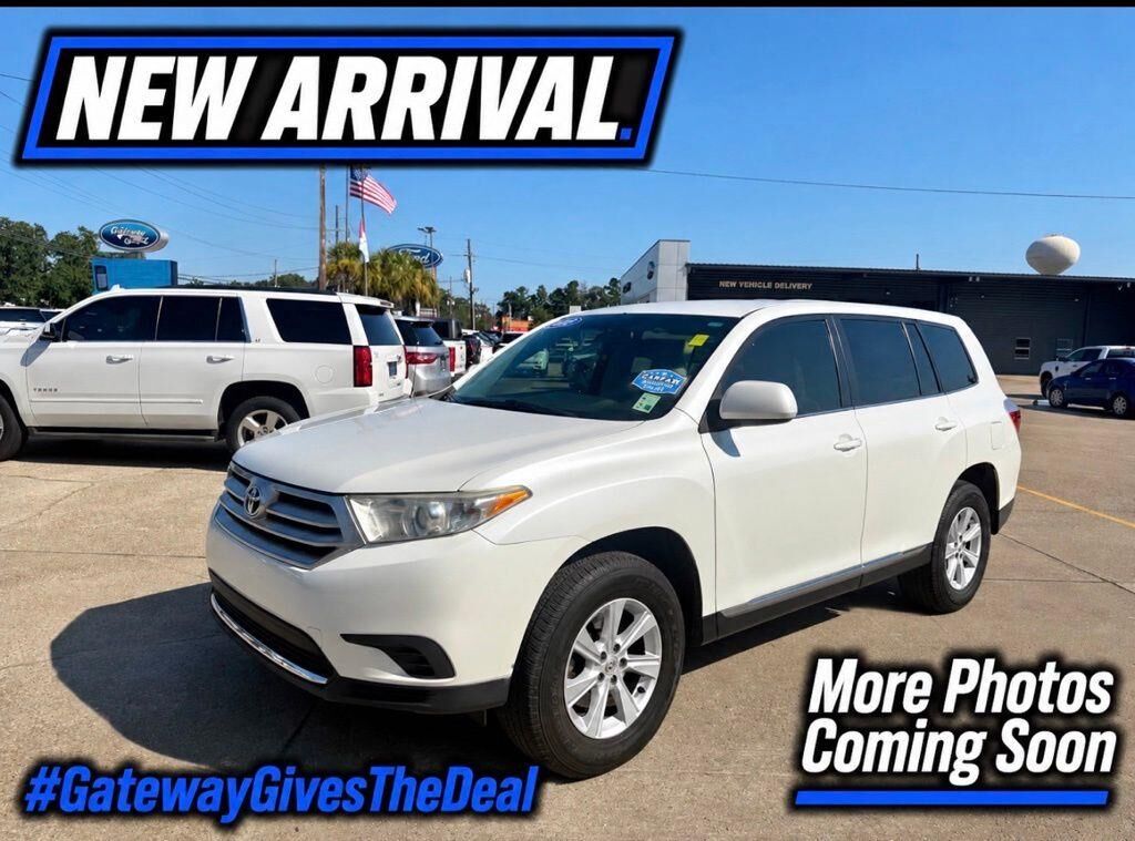2012 Toyota Highlander SE — photo 1 of 1