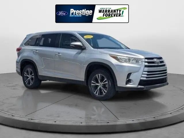 2019 Toyota Highlander LE