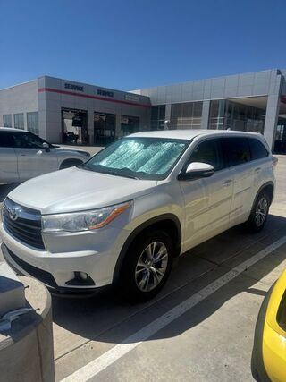 2014 Toyota Highlander LE Plus V6