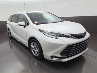 2025 Toyota Sienna Limited