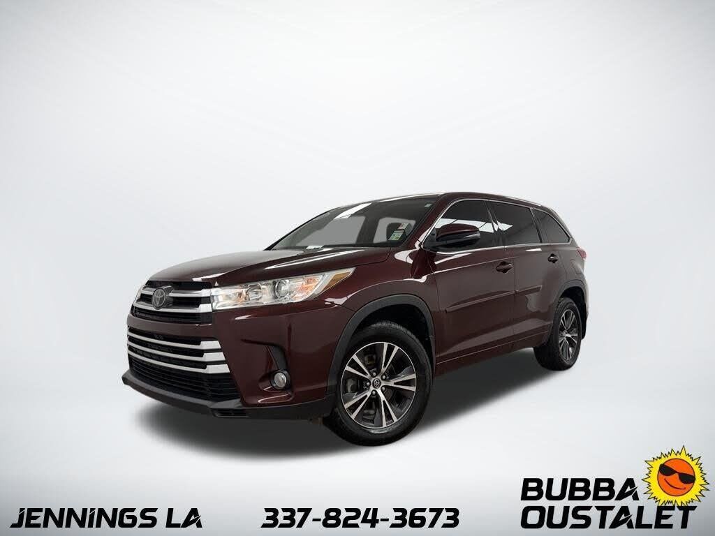 2018 Toyota Highlander LE — photo 1 of 1