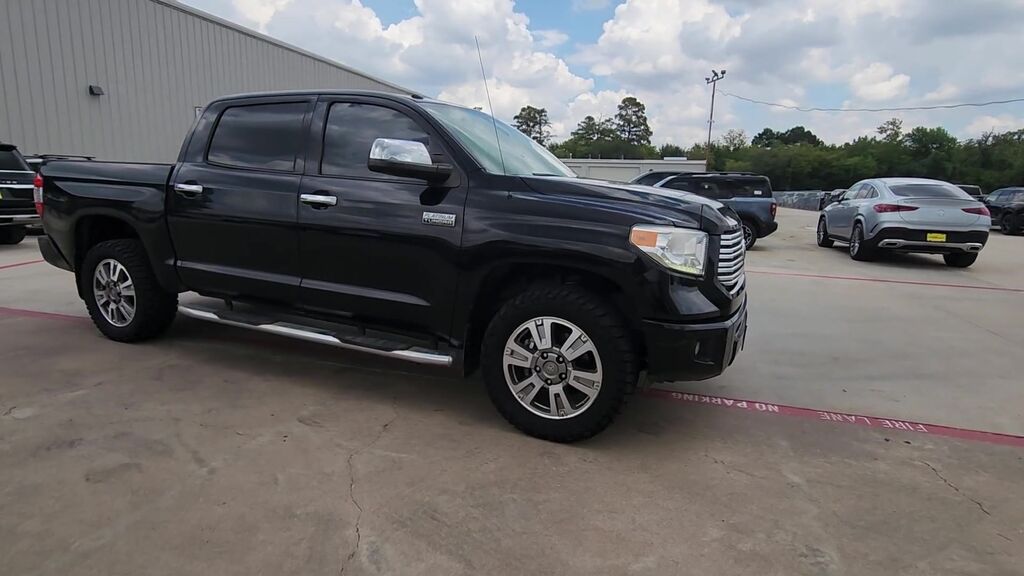 2017 Toyota Tundra 4WD Platinum — photo 1 of 7