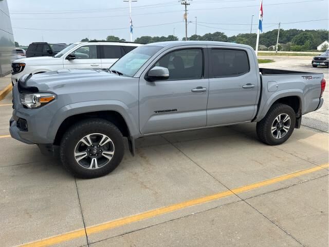 2018 Toyota Tacoma TRD Sport