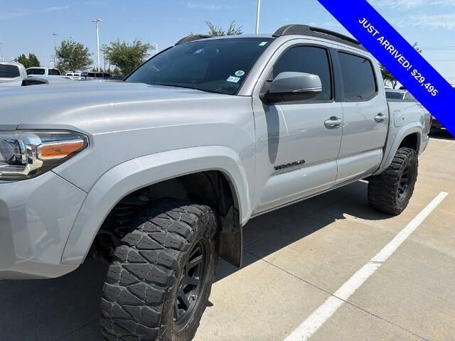 2019 Toyota Tacoma TRD Sport