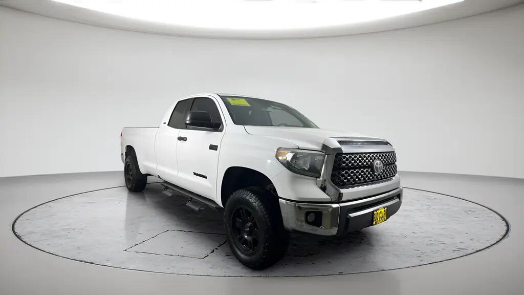2021 Toyota Tundra SR5 — photo 1 of 26