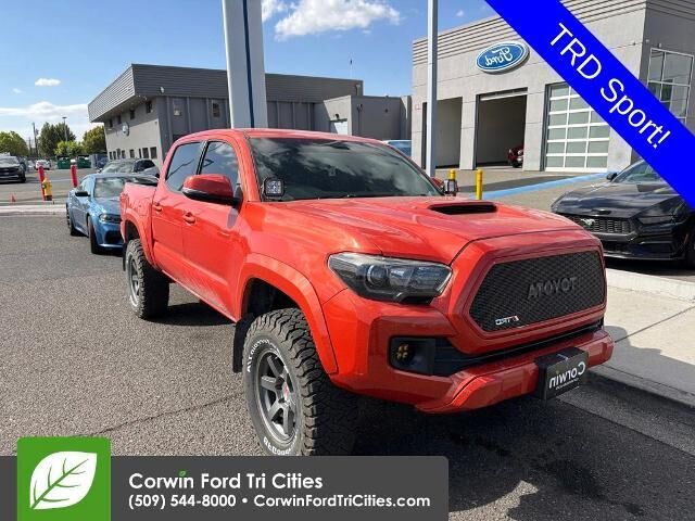 2017 Toyota Tacoma TRD Sport