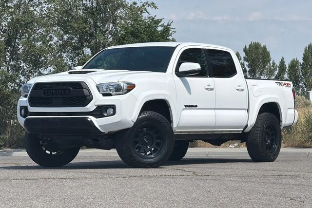 2021 Toyota Tacoma TRD Sport