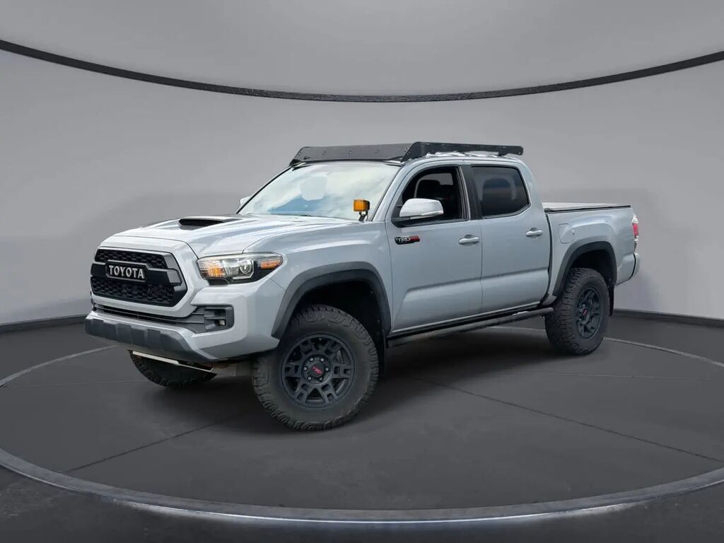 2017 Toyota Tacoma TRD Pro — photo 1 of 13