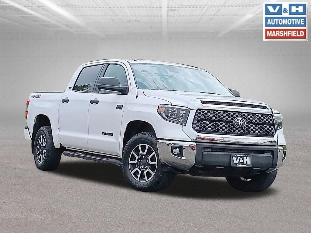 2019 Toyota Tundra SR5 — photo 1 of 1