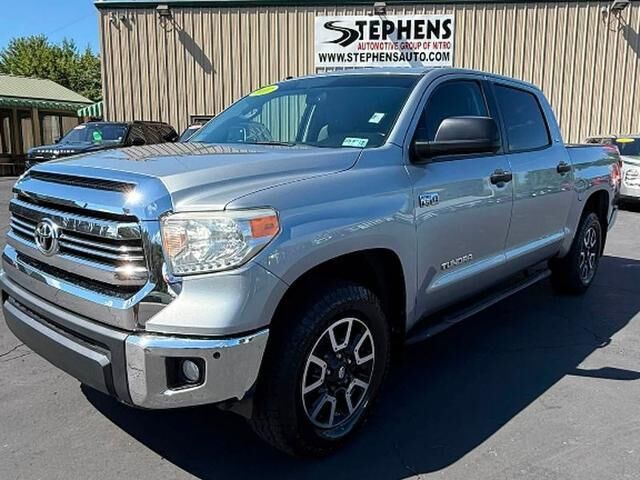 2017 Toyota Tundra SR5
