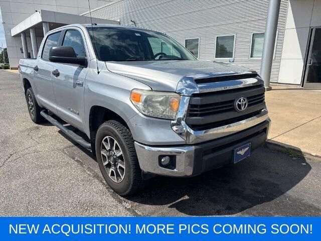 2015 Toyota Tundra SR5