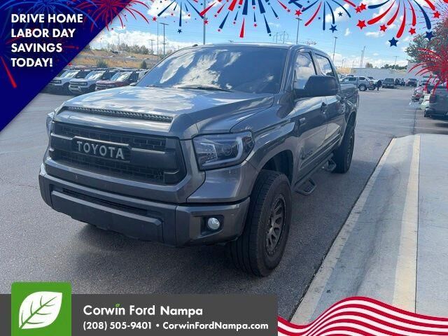 2017 Toyota Tundra SR5